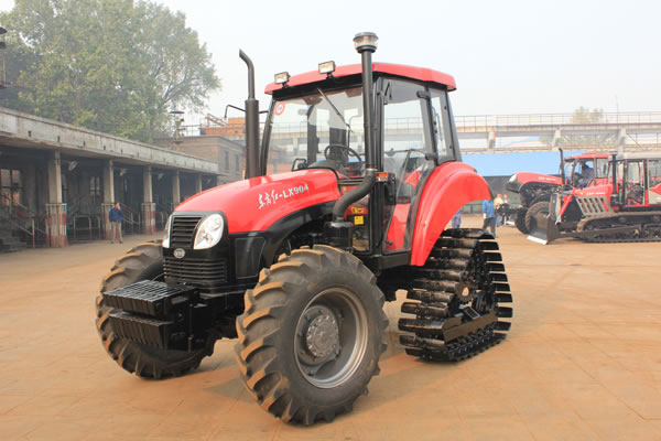 Tracteur semi-chenillé 90HP